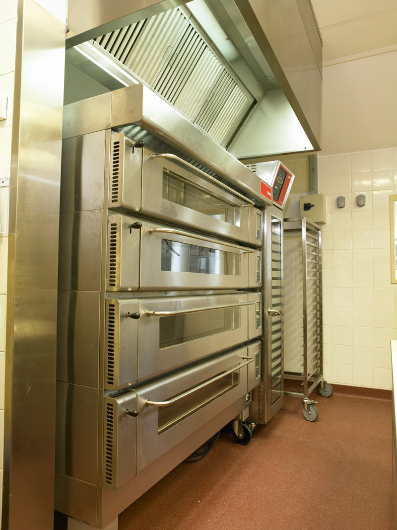 crafs-equipment-food-service-equipment-06